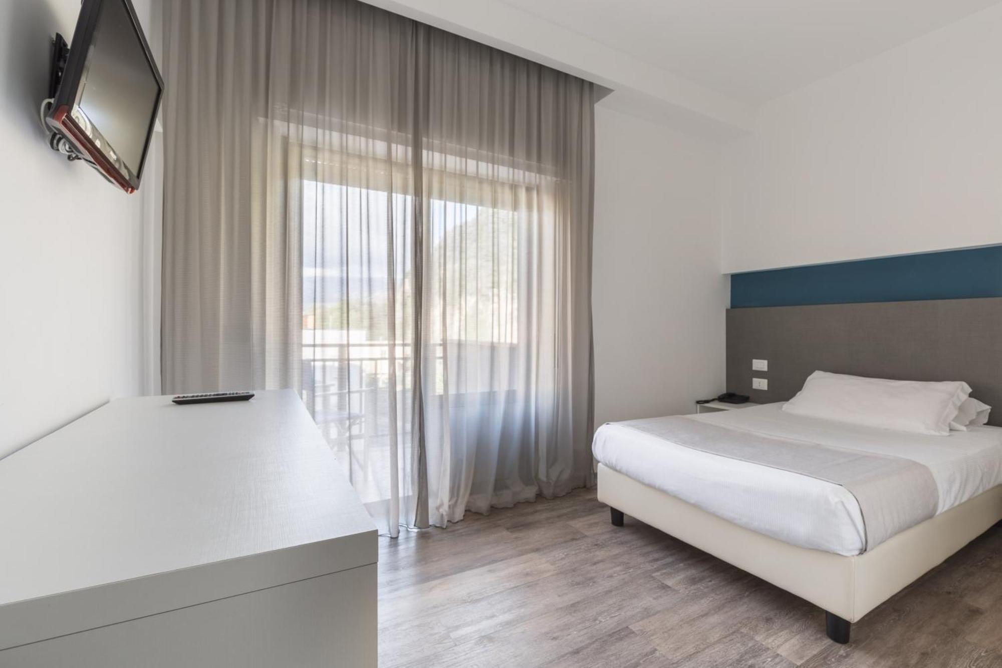 Hotel Serapo Gaeta Exterior photo